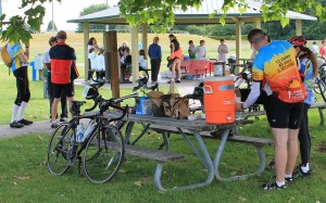 Cyclist on cross-country charity bike ride stop at Marymoor Park